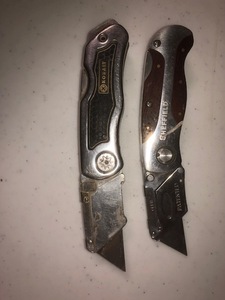 lot 42 image: Utility Knives