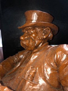 lot 77 image: Red Mill Figurine