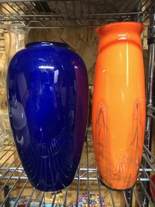 lot 103 image: Vases
