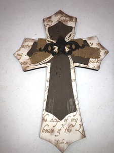 lot 138 image: Cross