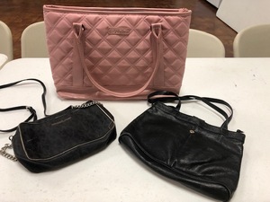 lot 150 image: Bags