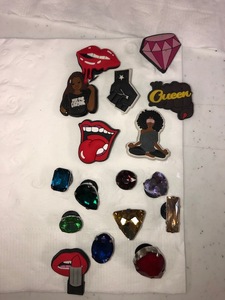 lot 152 image: Croc Jewelry