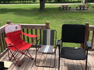 lot 173 image: Folding Chairs