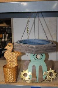 lot 67 image: Frog Bird House, 4 Brass Bird house Openings, Duck Wicker Basket and Small Hanging Bird Bath