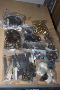 lot 101 image: Generous Amount of Jewelry Making Material