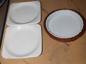 lot 104 image: Two square plates and small Cobbler Dish