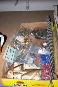 lot 111 image: Jewelry Making Supplies -Large quantity of fashion findings