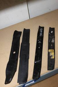 lot 152 image: Generous Quantity of Lawnmower Blades in Varying types, lengths, and Styles... See Photos