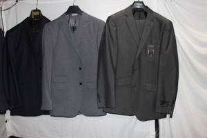 lot 138 image: Mens Suits (3) 40R Please preview