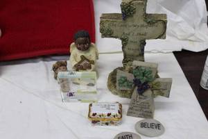 lot 185 image: Religious Lot just in time for Easter