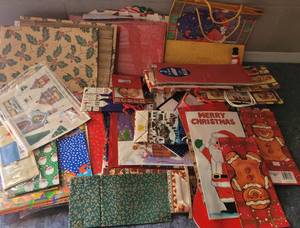 lot 53 image: LOT OF CHRISTMAS GIFT BAGS AS SHOWN.
