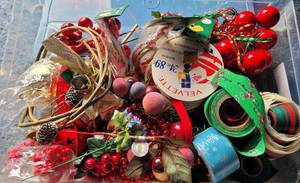 lot 114 image: LOT OF CHRISTMAS DECOR AS SHOWN.