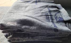 lot 131 image: (4) FURNITURE MOVING BLANKETS AS SHOWN. (SOLD 4 X THE MONEY)