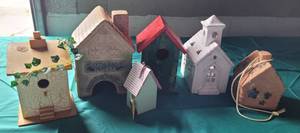 lot 146 image: LOT OF DECORATIVE HOUSES AND MORE AS SHOWN.