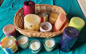 lot 153 image: LOT OF ASSORTED CANDLES AS SHOWN.