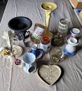 lot 167 image: LOT OF CANDLE HOLDERS AND MORE AS SHOWN.