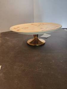 lot 34 image: Halls Superior Quality Kitchenware - Jewel Tea Autumn Leaf - cake plate with metal stand - by Mary Dunbar