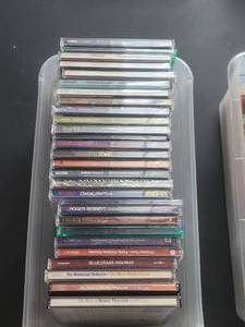 lot 260 image: Selection of CDs