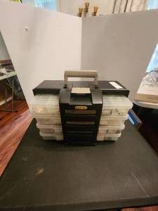 lot 103 image: Bait Box - with jewelry making supplies
