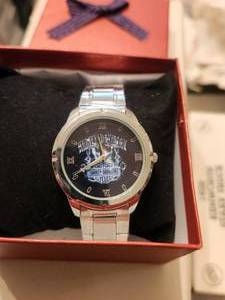 lot 117 image: Harley Davidson Watch
