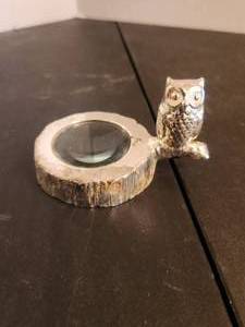 lot 157 image: Owl magnifier and paper weight