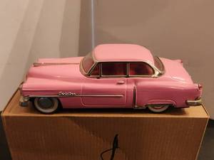 lot 279 image: 1950 pink Cadillac by Luxe car in box