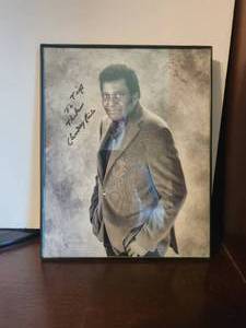 lot 290 image: 8 x 10 picture of Charlie Pride autographed
