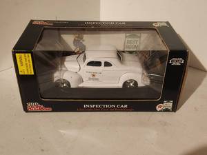 lot 333 image: 124 die cast 1940 ford coupe - Inspection car - Texaco.