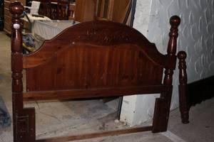 lot 60 image: Headboard 64.5 W x 50.5H to top of ball