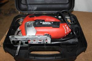lot 61 image: Black and Decker Heavy Duty Corded Jig Saw