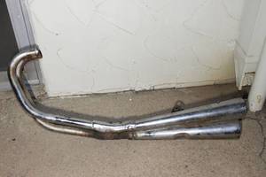 lot 79 image: 1975 Honda CB750 Exhaust