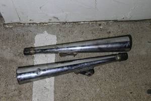 lot 83 image: Two Cruiser Mufflers