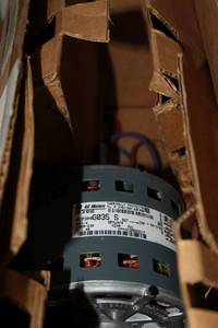 lot 116 image: 14 HP 230V 1075 RPM electric Motor ..Unused