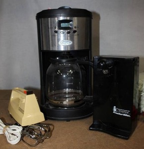 lot 169 image: Cooks Coffee Pot, Proctor Silex Can opener, and Vintage GE Hand Mixer