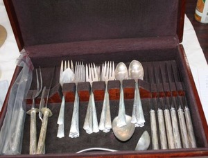 lot 5 image: Vintage Gorham Pat 1938 Greenbriar 8 Serving Pieces , Complete Place Settings for 8 and a few extras Stamped Sterling In a Wood StorageDisplay Box