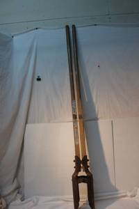 lot 127 image: Sears, Craftsman 60 Inch Post Digger Tool