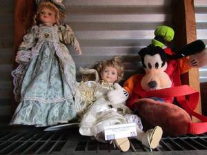 lot 55 image: Vintage baby dolls qty 2 no names, 1 Goofy cartoon back pack bag appears to be new