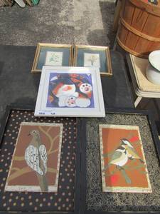 lot 130 image: 1512 wooden bird art qty 2,   1111 cat framed art,  98 framed flower art qty total 5