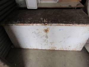 lot 132 image: heavy duty storage or tool box very heavy  26X56X24