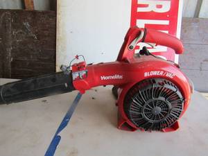 lot 13 image: Homelite gas power leaf blower, unknown working condition