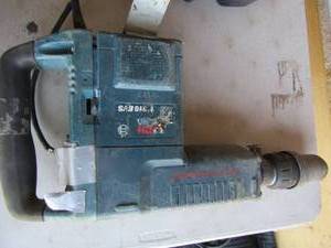 lot 60 image: Bocsh Jack hammer electric