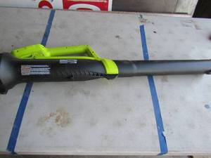 lot 98 image: Ryobi 18 Volt blower no battery, in good condition