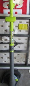 lot 101 image: Ryobi trimmer 18 volt, battery not included