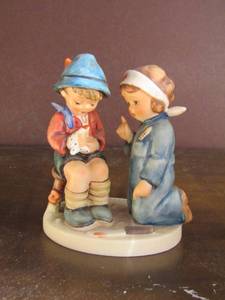 lot 89 image: Mj Hummel little nurse  # 376- 1972 W. Germany
