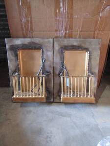 lot 100 image: Z Gallerie Balcony wall plaque one with man and one with women qty 2 size, 128