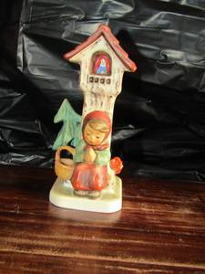 lot 142 image: Mj Hummel Worship - W. Germany