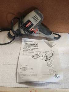 lot 24 image: Craftsman electric drill - works