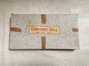 lot 27 image: Vintage set of 12 Christmas Bells
