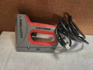 lot 37 image: Craftsman Easy Fire staple gun