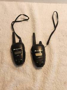 lot 144 image: Pair of Midland F-10 radios